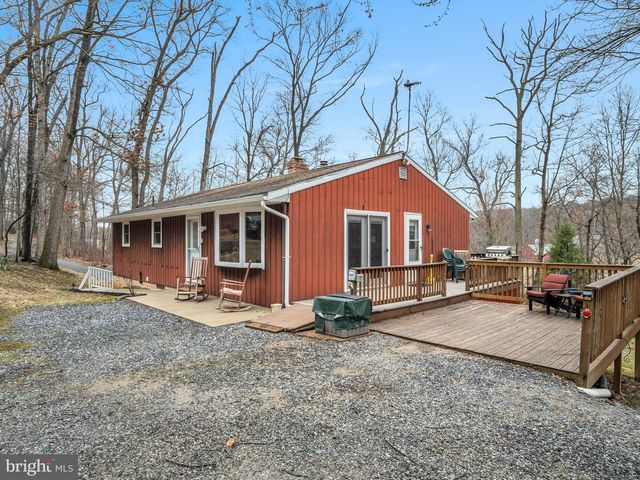 20 INDIAN LN, Felton, PA 17322