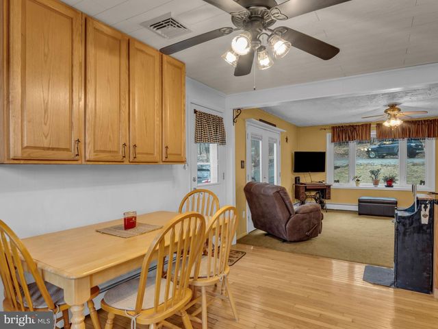 20 INDIAN LN, Felton, PA 17322