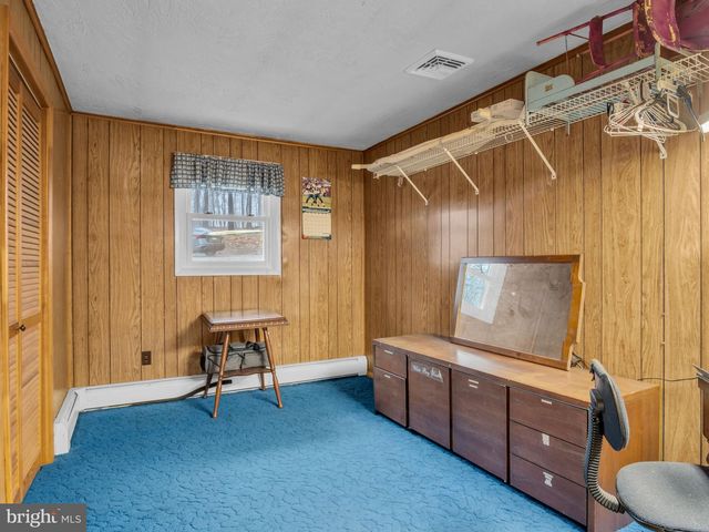 20 INDIAN LN, Felton, PA 17322