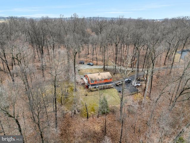 20 INDIAN LN, Felton, PA 17322