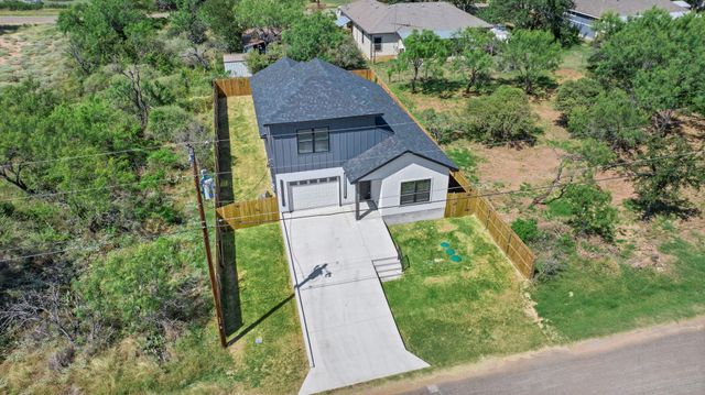 212 Southwood DR, Granite Shoals, TX 78654