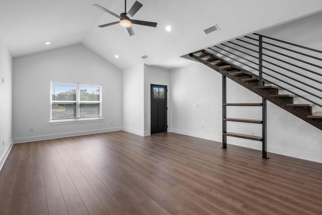 212 Southwood DR, Granite Shoals, TX 78654