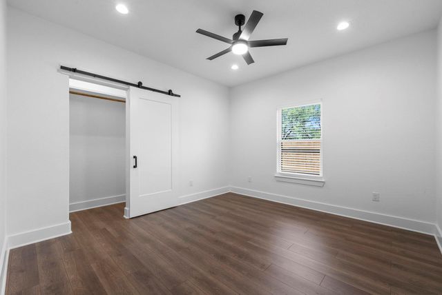 212 Southwood DR, Granite Shoals, TX 78654