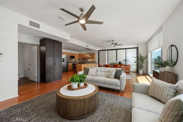 285 W 6th St 326, San Pedro, CA 90731