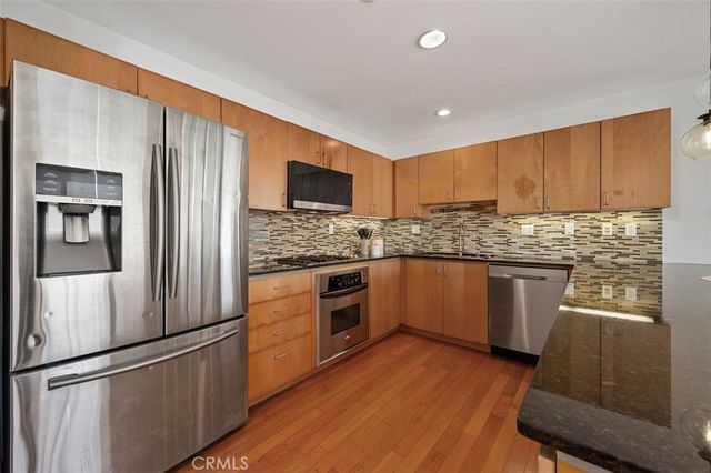 285 W 6th St 326, San Pedro, CA 90731