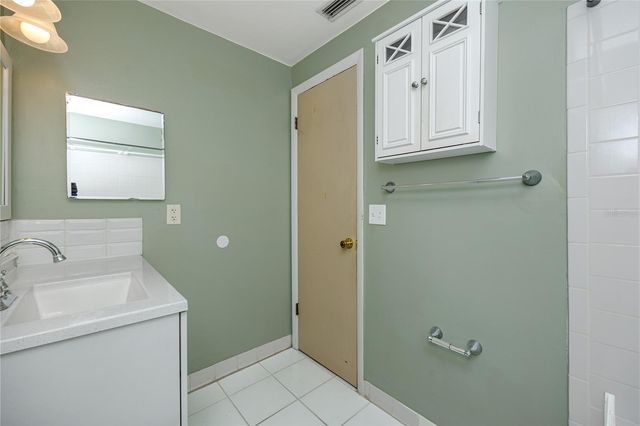 10010 62ND STREET N, Pinellas Park, FL 33782