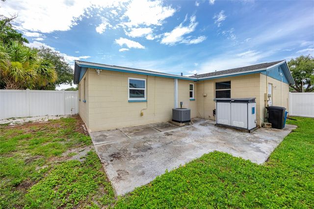 10010 62ND STREET N, Pinellas Park, FL 33782