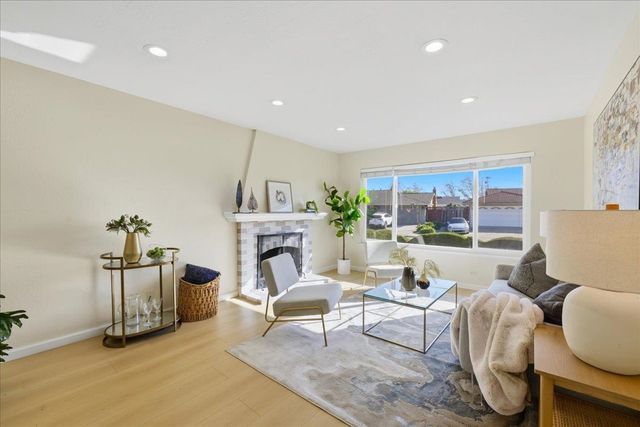 7109 Elba Way, Dublin, CA 94568