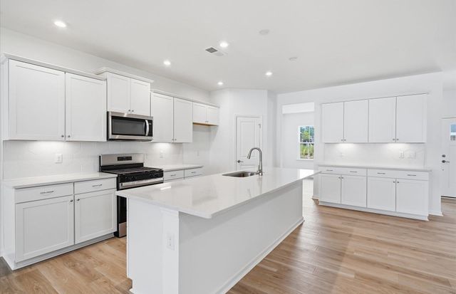 1043 Whitefox Drive, Spartanburg, SC 29302