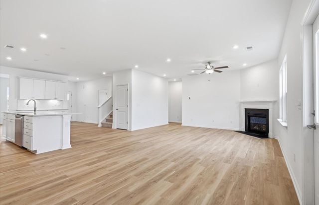 1043 Whitefox Drive, Spartanburg, SC 29302