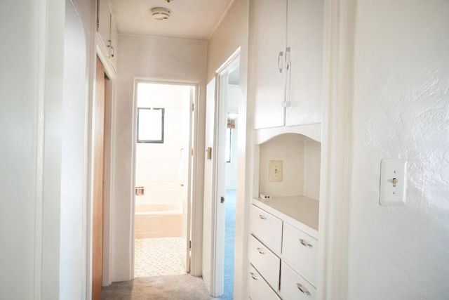 1117 Monroe Street SE, Albuquerque, NM 87108