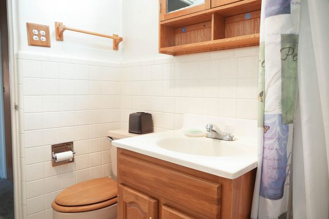 1117 Monroe Street SE, Albuquerque, NM 87108