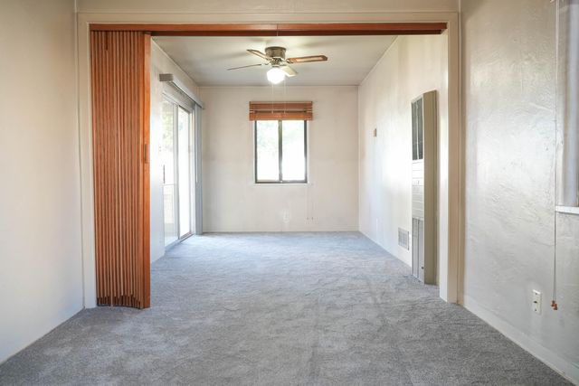 1117 Monroe Street SE, Albuquerque, NM 87108