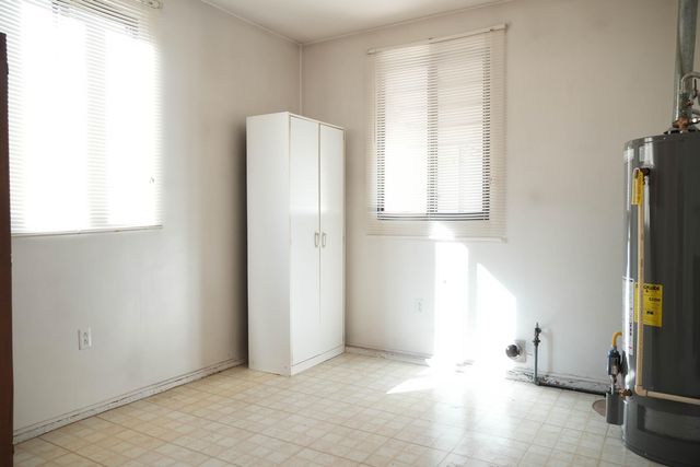 1117 Monroe Street SE, Albuquerque, NM 87108