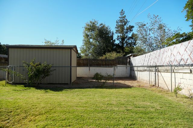 1117 Monroe Street SE, Albuquerque, NM 87108