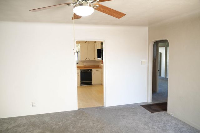 1117 Monroe Street SE, Albuquerque, NM 87108