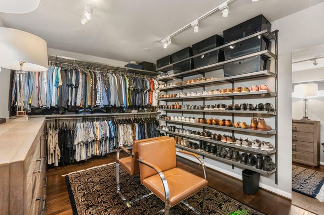 1319 Hawthorne Street, Houston, TX 77006
