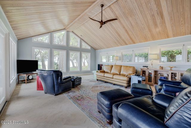 2417 Sutherland Bluff Drive NE, Townsend, GA 31331