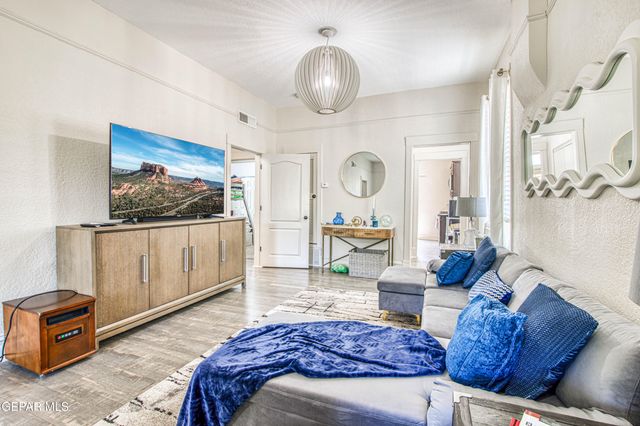 640 Stewart Court, El Paso, TX 79902