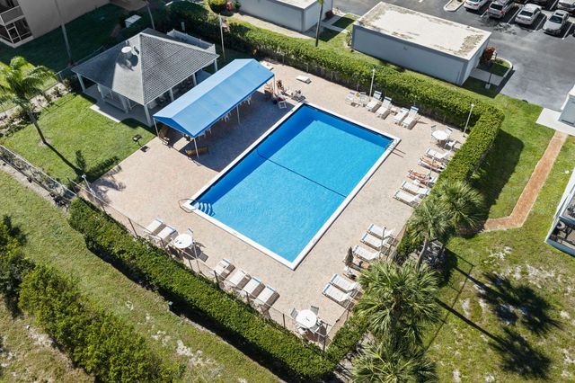 5700 NW 2nd Avenue 410, Boca Raton, FL 33487