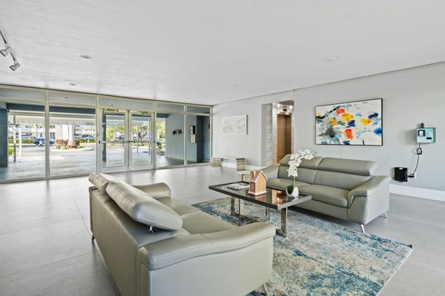 5700 NW 2nd Avenue 410, Boca Raton, FL 33487