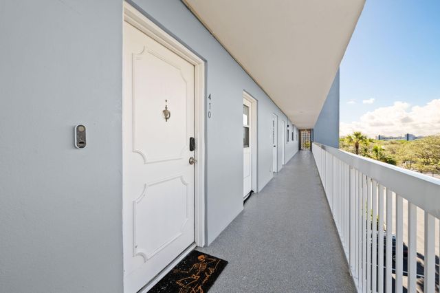 5700 NW 2nd Avenue 410, Boca Raton, FL 33487