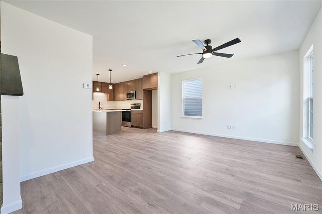 160 Sunset Terrace Drive, O'fallon, MO 63385