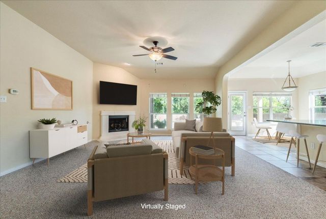 820 Clear Springs HOLW, Buda, TX 78610