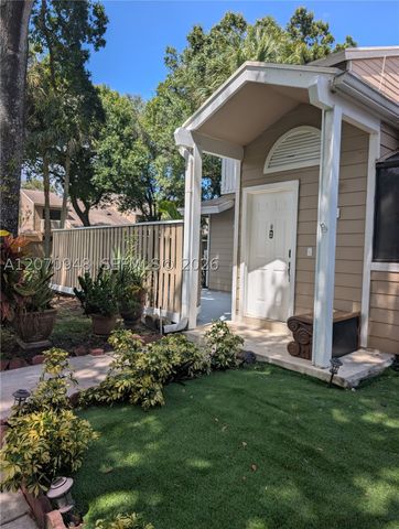 7162 Sportsmans Dr 7162, North Lauderdale, FL 33068