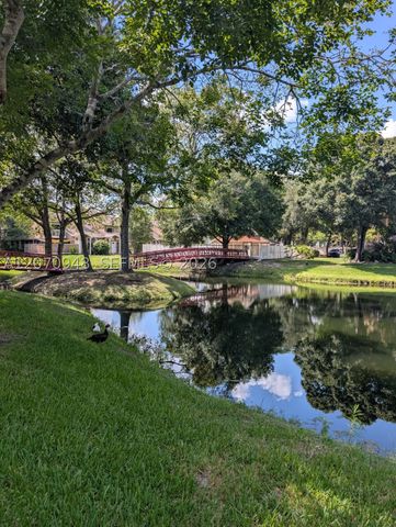 7162 Sportsmans Dr 7162, North Lauderdale, FL 33068
