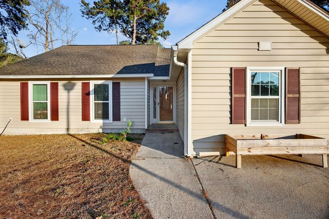 112 Pipestone Drive, Summerville, SC 29485