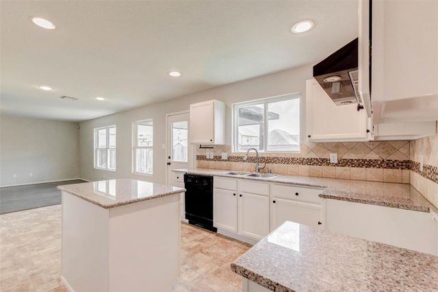 15414 Winding Boardwalk Way, Houston, TX 77044