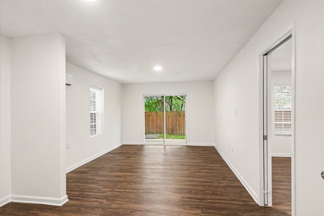 2006 Lassiter Dr, Goodlettsville, TN 37072