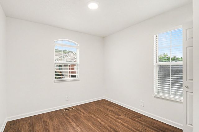2006 Lassiter Dr, Goodlettsville, TN 37072