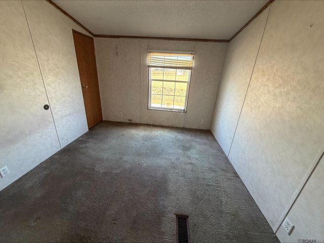 806 S Quiett Ave, Gonzales, LA 70737