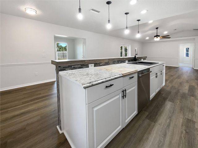 2334 W PRICE BOULEVARD, North Port, FL 34286