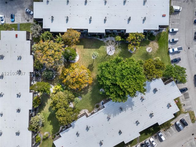 3105 Oakland Shores Dr J110, Oakland Park, FL 33309