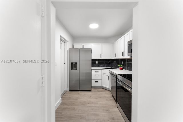 3105 Oakland Shores Dr J110, Oakland Park, FL 33309