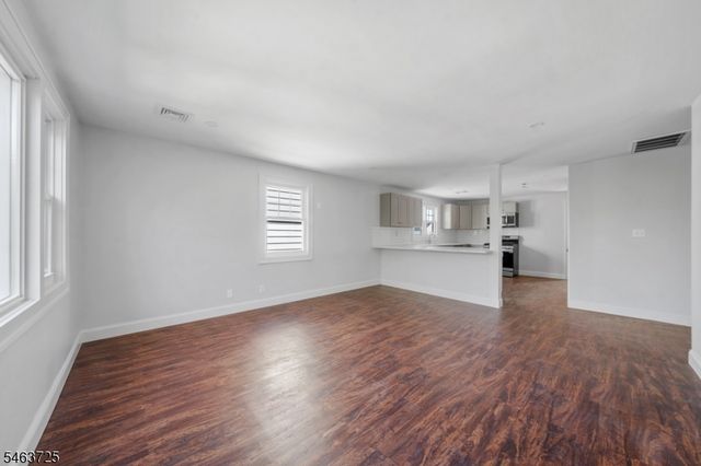 68 Salter Pl, Belleville Twp., NJ 07109