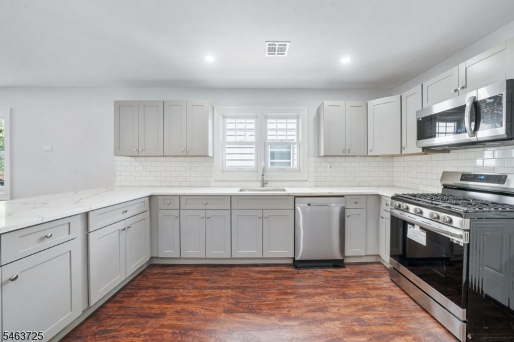 68 Salter Pl, Belleville Twp., NJ 07109 — photo 4