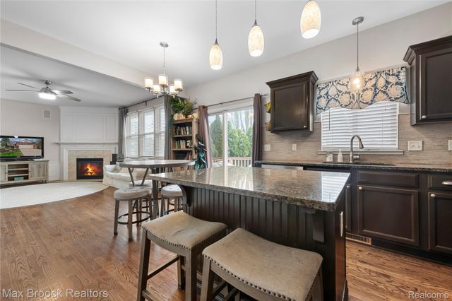 9894 High Meadow Drive, Superior Charter Township, MI 48198