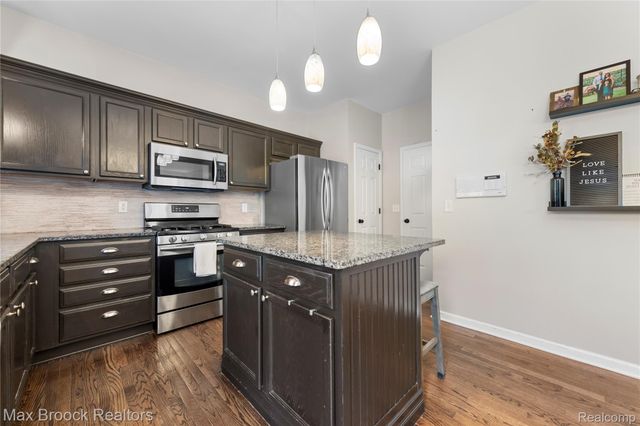 9894 High Meadow Drive, Superior Charter Township, MI 48198