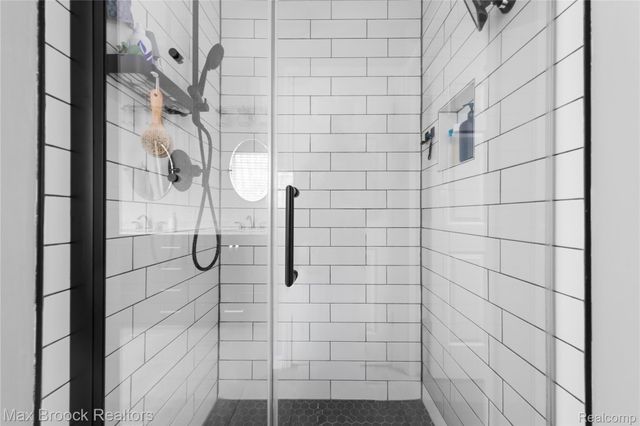 9894 High Meadow Drive, Superior Charter Township, MI 48198