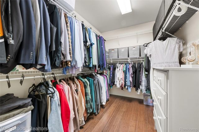 9894 High Meadow Drive, Superior Charter Township, MI 48198