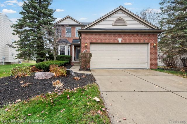 9894 High Meadow Drive, Superior Charter Township, MI 48198