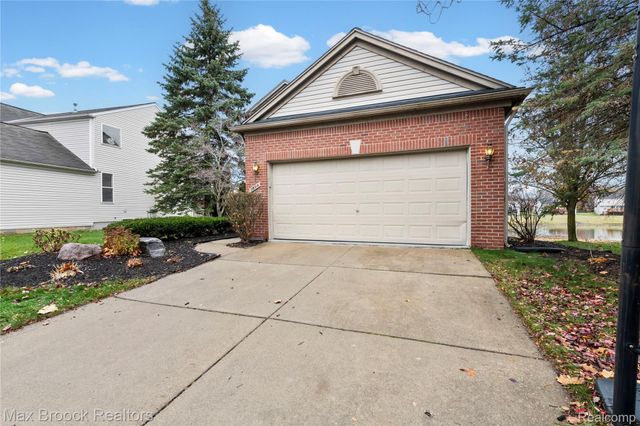 9894 High Meadow Drive, Superior Charter Township, MI 48198