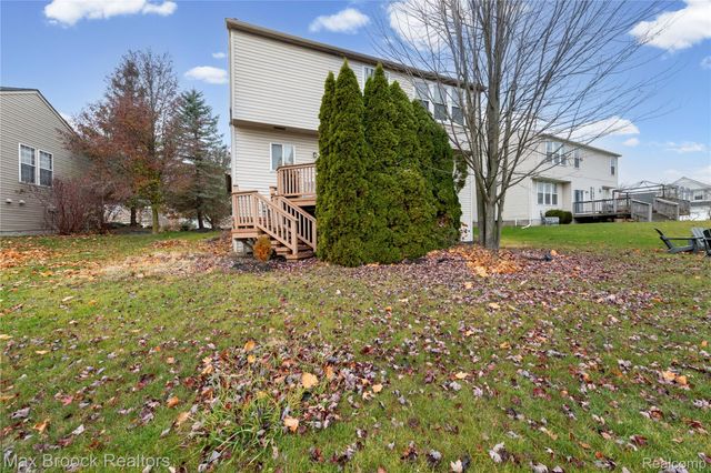 9894 High Meadow Drive, Superior Charter Township, MI 48198