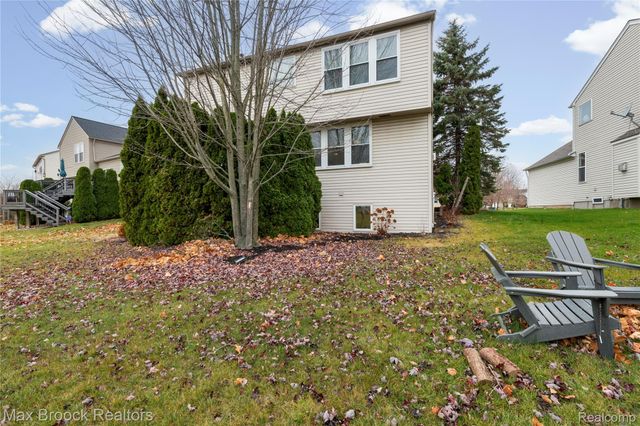 9894 High Meadow Drive, Superior Charter Township, MI 48198