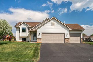 30237 Fox Run Road, Stacy, MN 55079