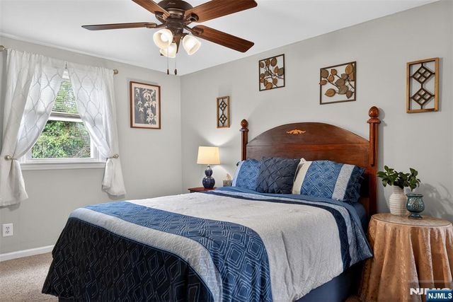 7 Spier Drive, Livingston, NJ 07039